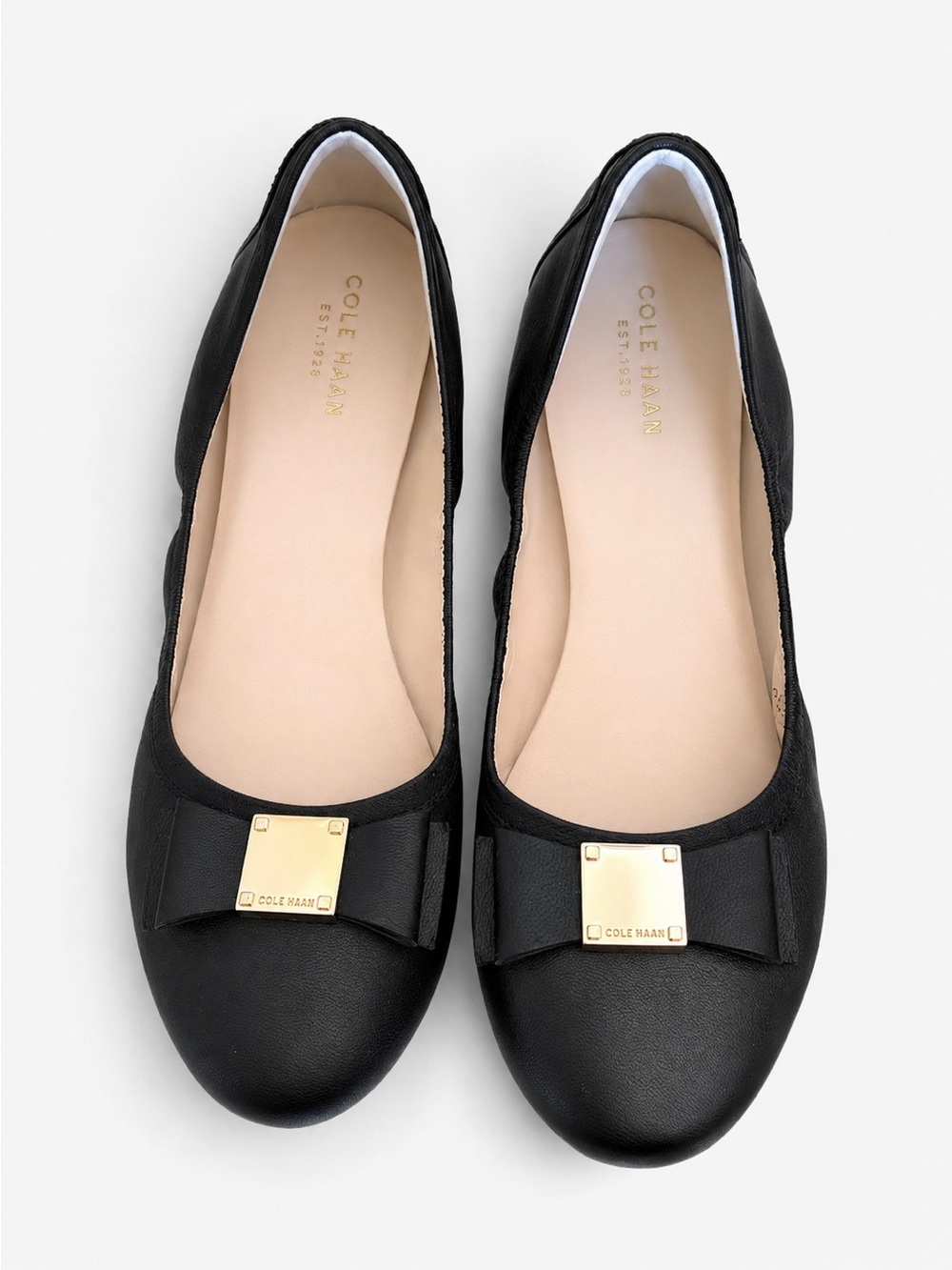 Cole Haan Black Leather Bow Flats Gold Logo Detail Women's Size 9M Comfort